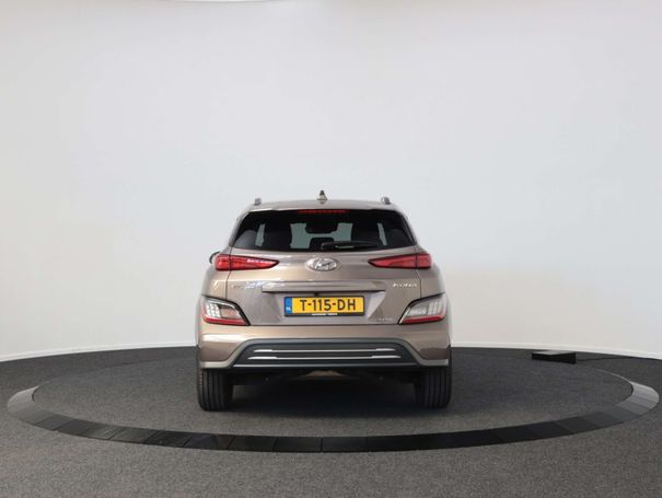 Hyundai Kona 64 kWh 150 kW image number 9