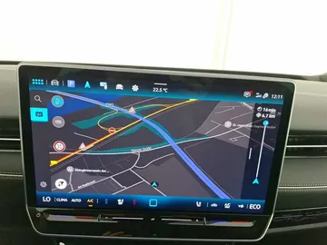 Car image 35