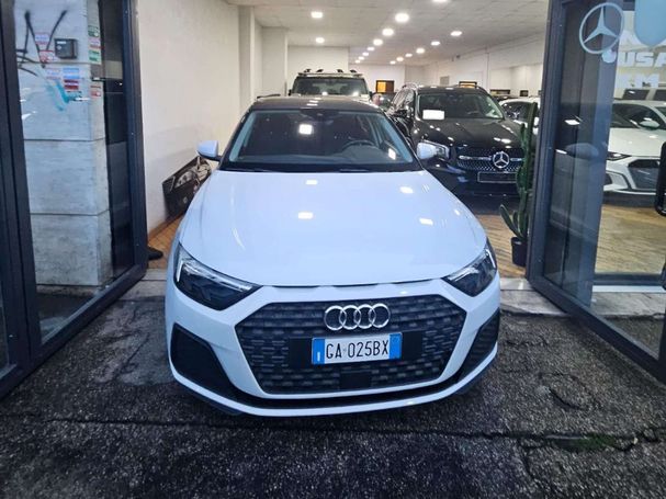 Audi A1 30 TFSI Sportback Advanced 85 kW image number 3