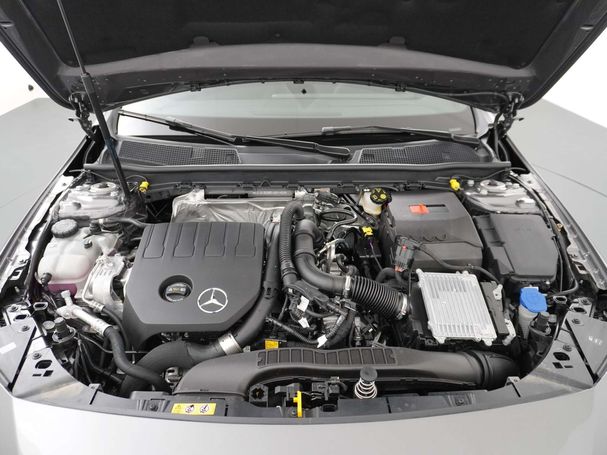 Mercedes-Benz A 180 100 kW image number 18