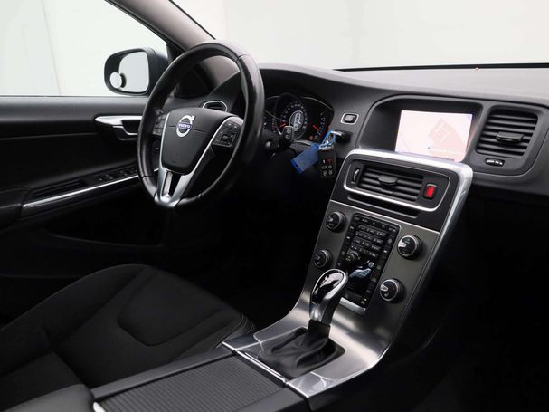 Volvo V60 T3 112 kW image number 5