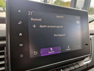 Car image 23