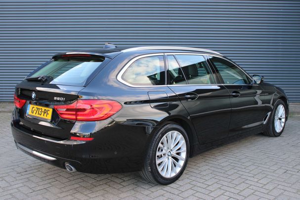 BMW 520i Touring 135 kW image number 2