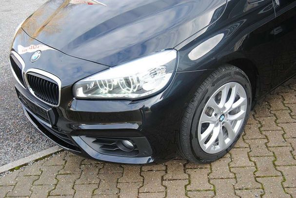 BMW 218d Gran Tourer 110 kW image number 2