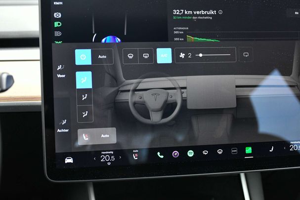 Tesla Model 3 Long Range AWD Dual Motor 366 kW image number 20