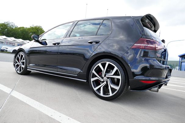 Volkswagen Golf GTI DSG Clubsport 195 kW image number 4