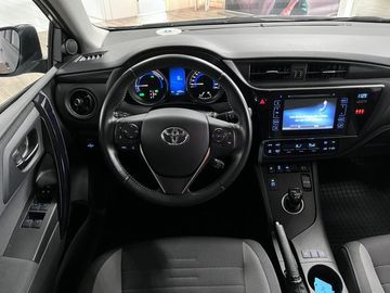 Car image 11