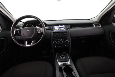 Car image 25