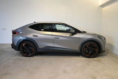 Car image 34