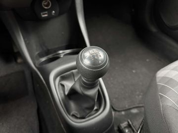 Car image 24