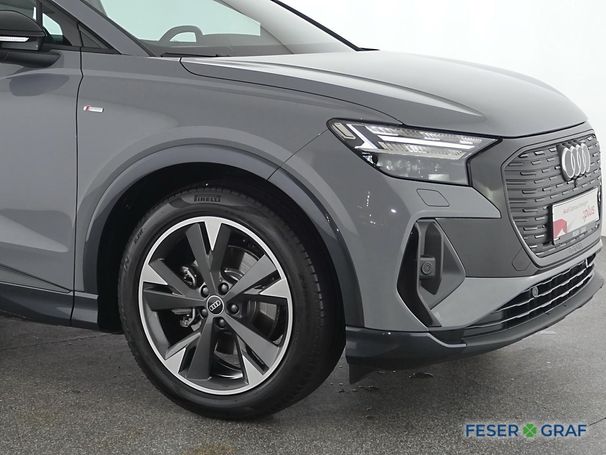 Audi Q4 35 e-tron S-line 125 kW image number 9