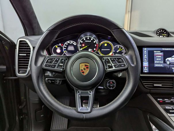 Porsche Cayenne Turbo S E-Hybrid 500 kW image number 35