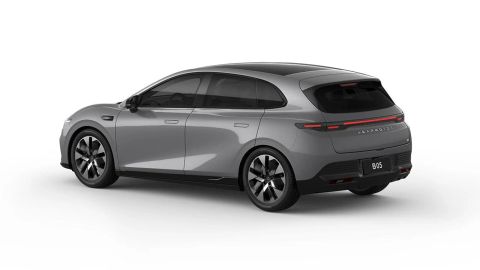 Car image 2