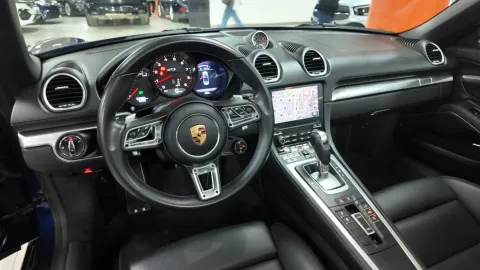 Car image 41
