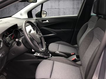 Car image 8