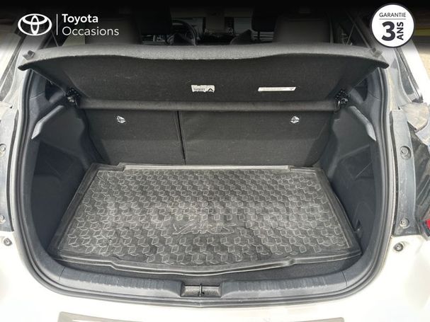 Toyota Yaris 116 85 kW image number 12