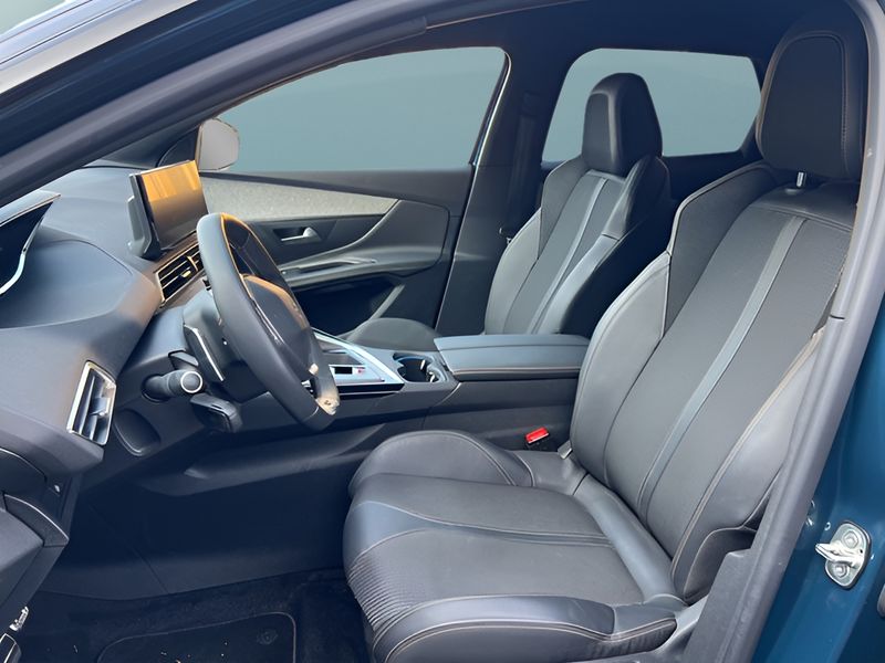 Peugeot 3008 Hybrid 136