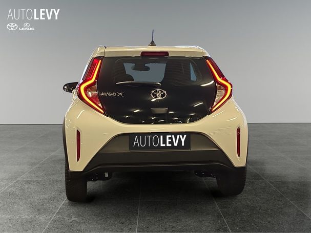 Toyota Aygo X 1.0 CVT 53 kW image number 2