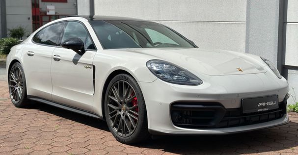 Porsche Panamera 4S E-Hybrid 412 kW image number 3