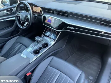 Car image 40