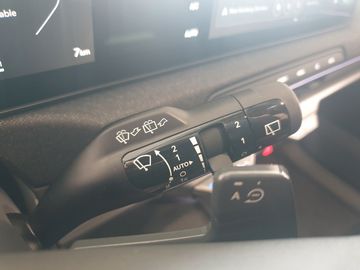 Car image 33
