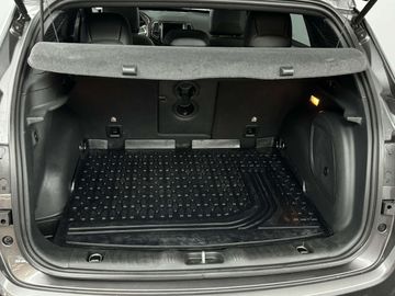 Car image 41