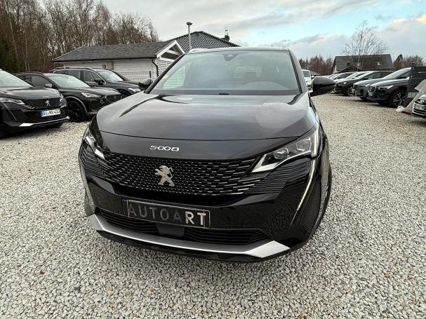 Peugeot 5008 BlueHDi 180 EAT8 GT 130 kW image number 4