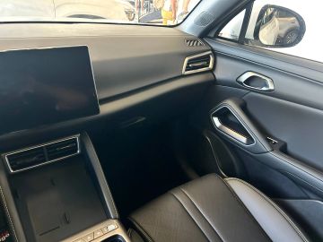 Car image 41