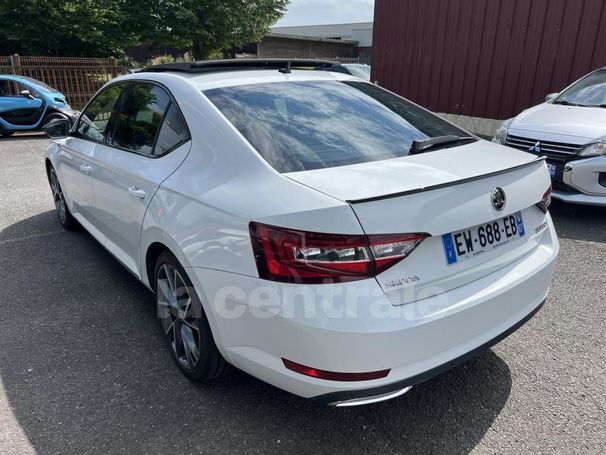 Skoda Superb 2.0 TDI DSG Sportline 110 kW image number 14