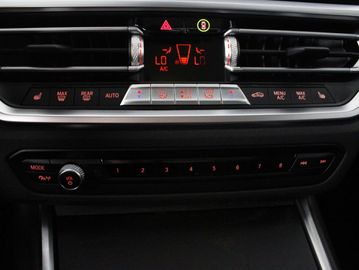 Car image 41