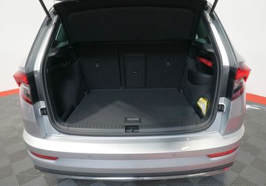 Car image 33