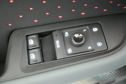 Car image 39