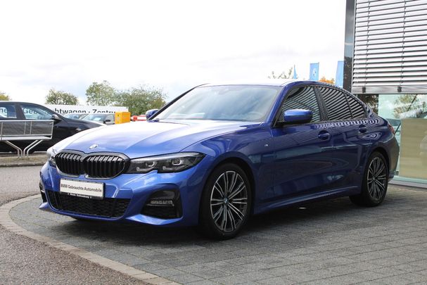 BMW 320i M Sport 135 kW image number 1