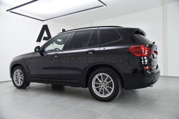 BMW X3 xDrive 215 kW image number 11