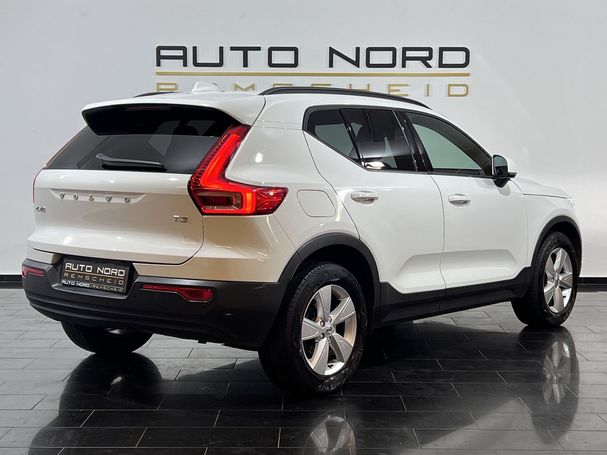 Volvo XC40 T3 115 kW image number 5