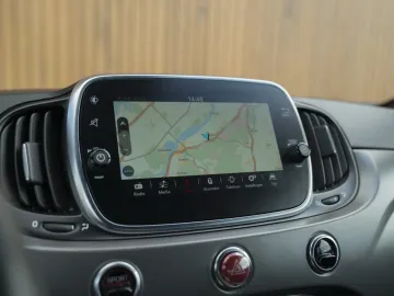 Car image 35