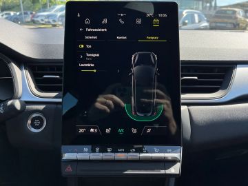 Car image 28