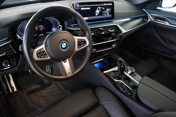 BMW 530 xDrive 185 kW image number 8