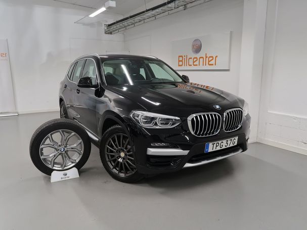 BMW X3 xDrive30e M 216 kW image number 1