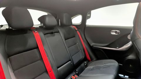 Car image 24