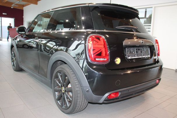 Mini Cooper SE Trim M 135 kW image number 8