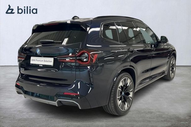 BMW iX3 M Sport 210 kW image number 16