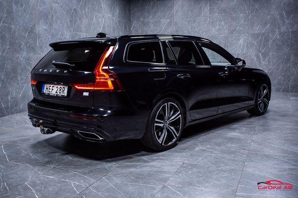 Volvo V60 T8 R Design AWD Recharge 288 kW image number 7