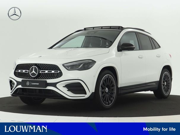 Mercedes-Benz GLA 180 100 kW image number 1