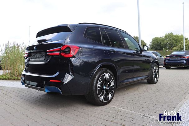 BMW iX3 M Sport Impressive 210 kW image number 7