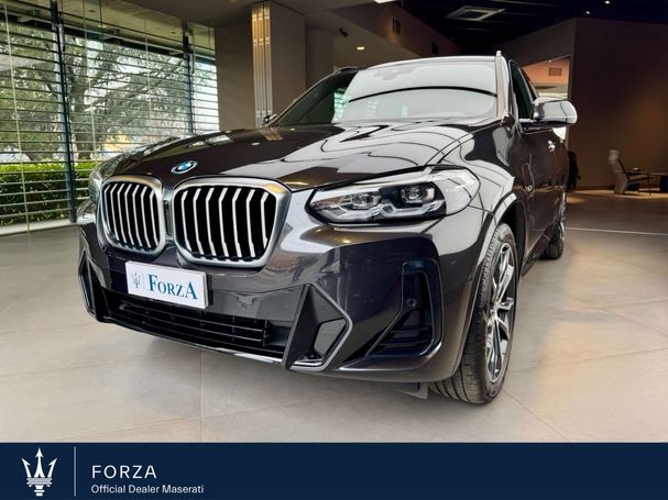 BMW X3 xDrive30e 215 kW image number 1