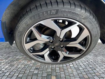 Car image 22