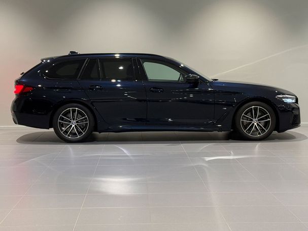 BMW 520d Touring xDrive 140 kW image number 3