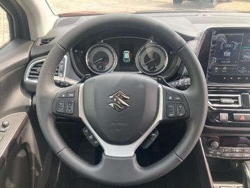 Car image 12