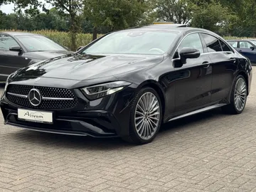 Car image 26